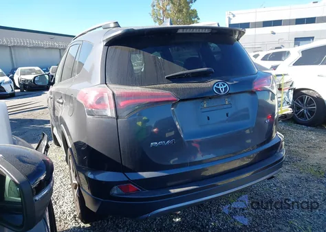 2017 Toyota Rav4 Se z USA, uszkodzony, nr VIN 2T3NFREV2HW391480